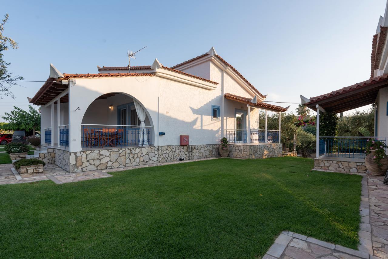 Villa Tasos Koutsoubos Koroni  Ngoại thất bức ảnh