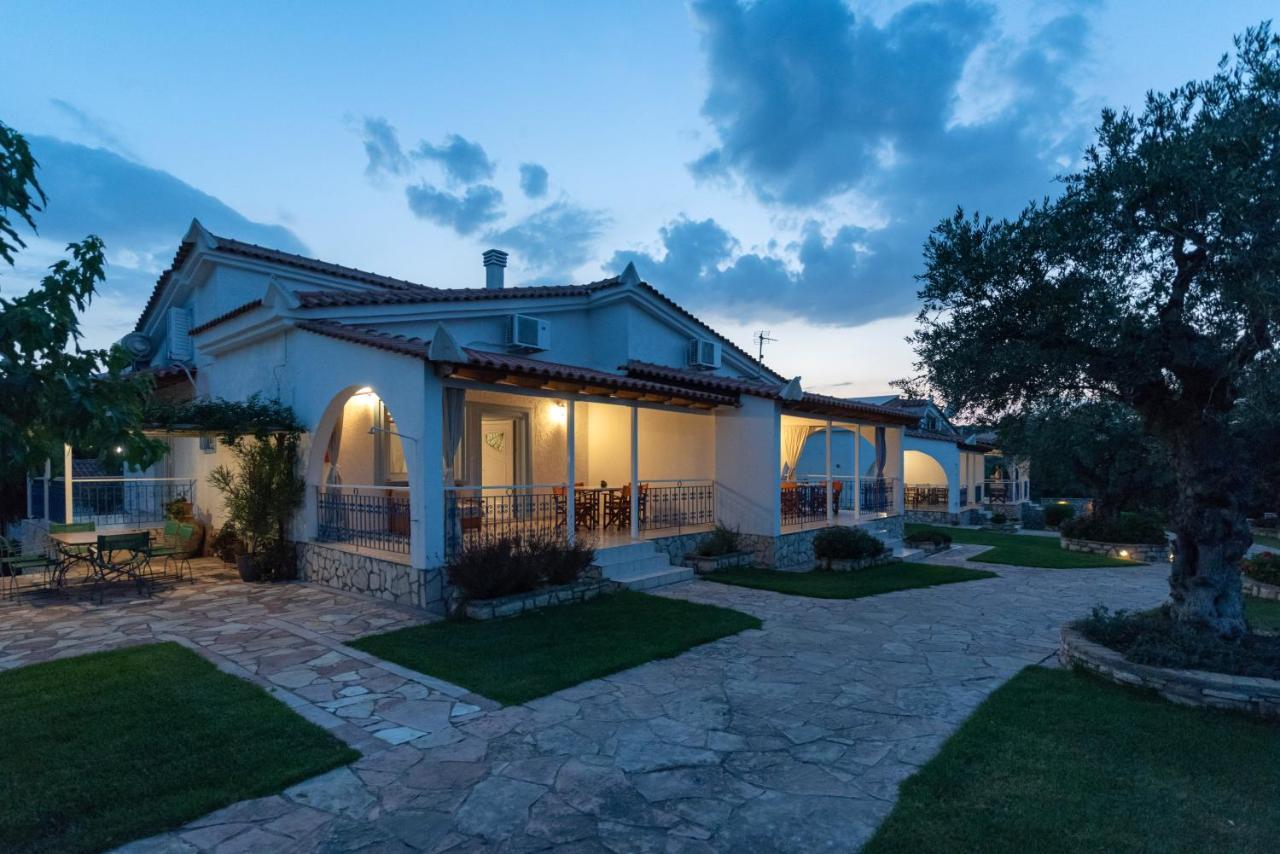 Villa Tasos Koutsoubos Koroni  Ngoại thất bức ảnh