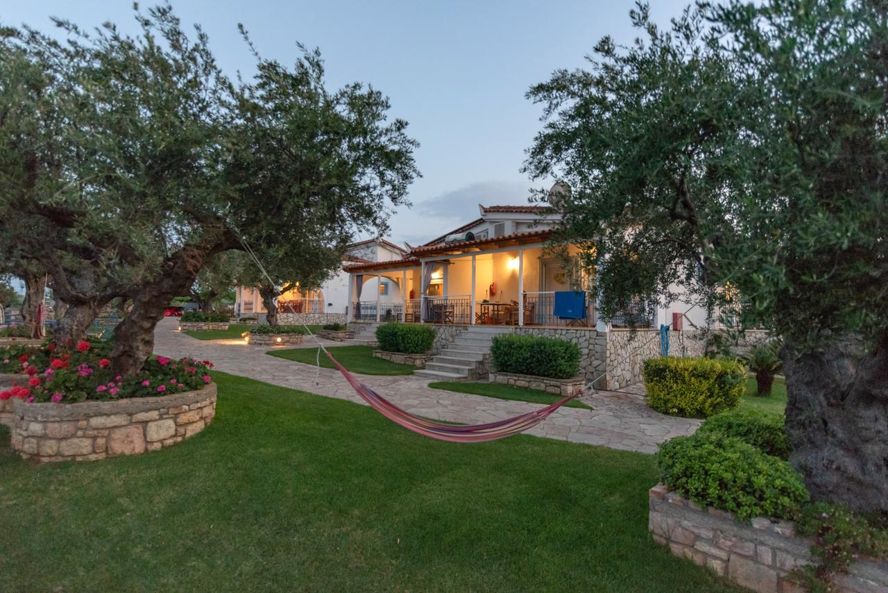 Villa Tasos Koutsoubos Koroni  Ngoại thất bức ảnh