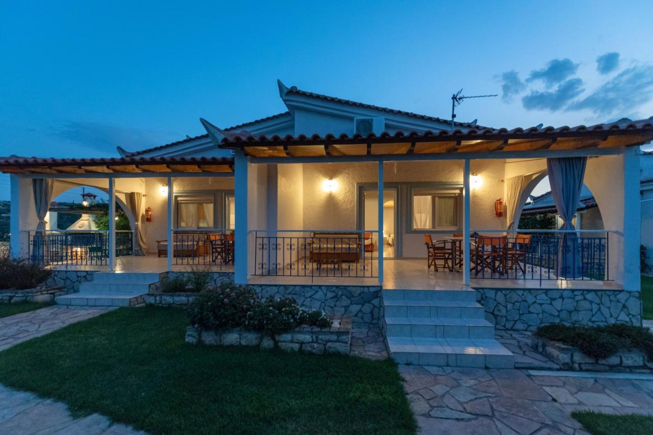 Villa Tasos Koutsoubos Koroni  Ngoại thất bức ảnh